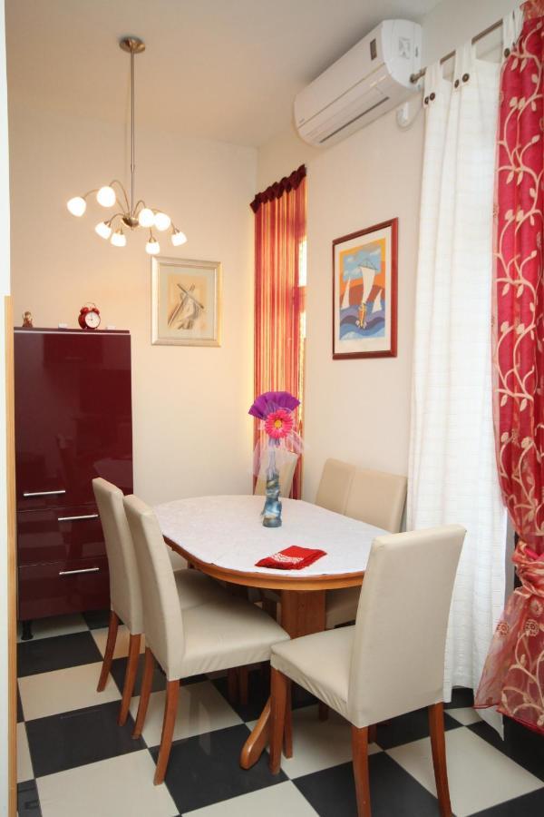 Apartments By The Sea Podgora, Makarska - 6713 Εξωτερικό φωτογραφία